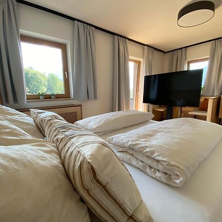 Waldruh Hotel Wiesing Bagian luar foto